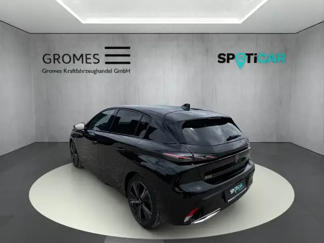Peugeot 308 view 5