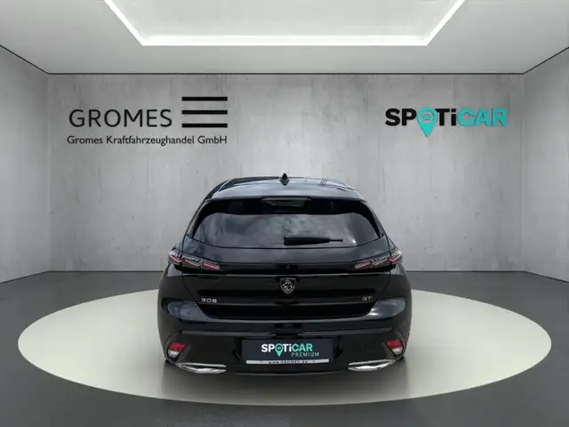 Peugeot 308 view 4