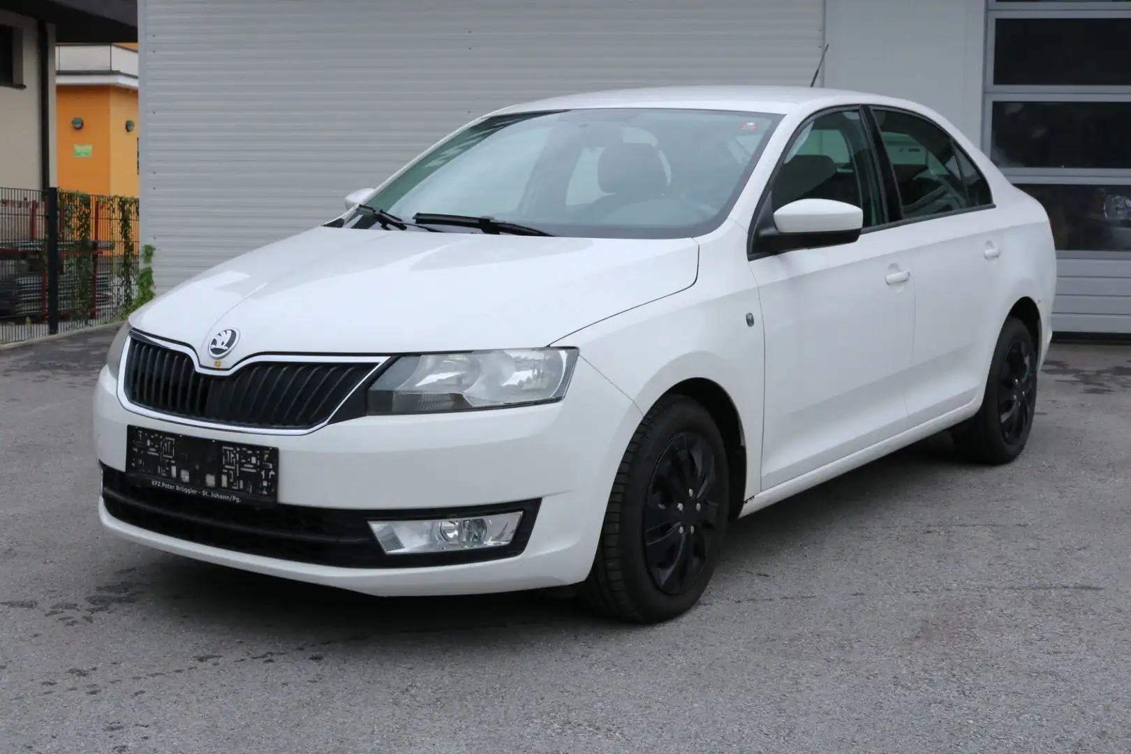 Skoda Rapid/Spaceback Rapid 1,2 Ambition Weiß - 1