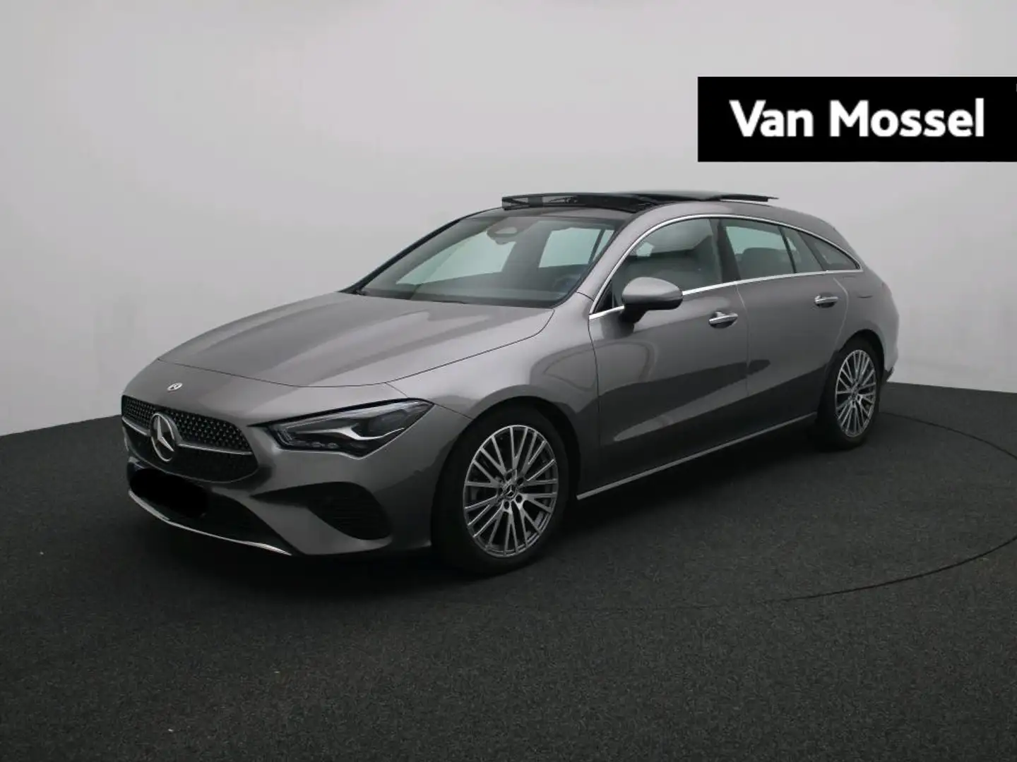 Mercedes-Benz CLA 180 Luxury Line Shooting Brake + FACELIFT + PANORAMISC Grijs - 1