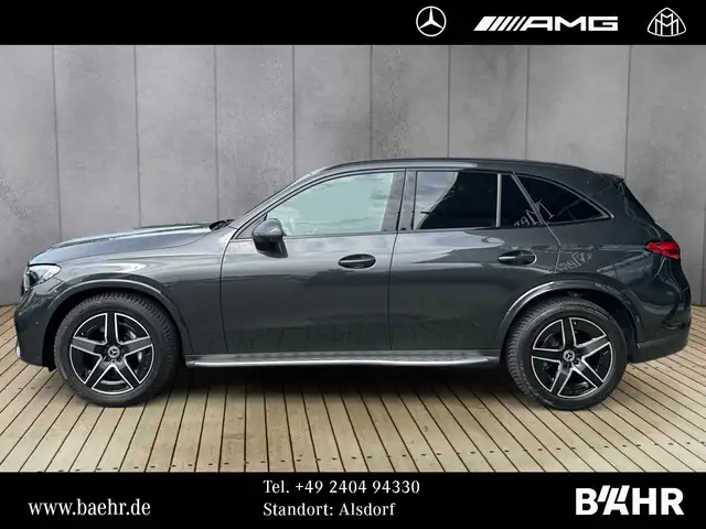 Mercedes-Benz GLC 200 view 2