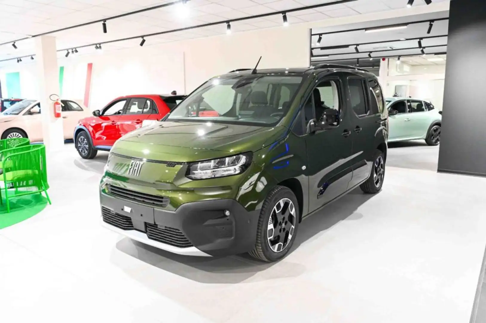 Fiat Doblo Doblò 1.5 BlueHdi 130 CV PC Magic Top Verde - 1