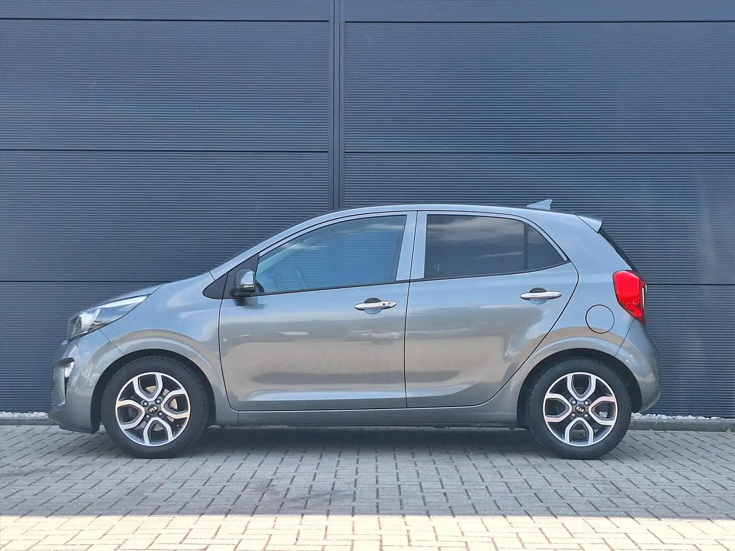 Kia Picanto 1.0 MPi 67pk 4-zits DynamicPlusLine | Camera | Cru Gris - 2