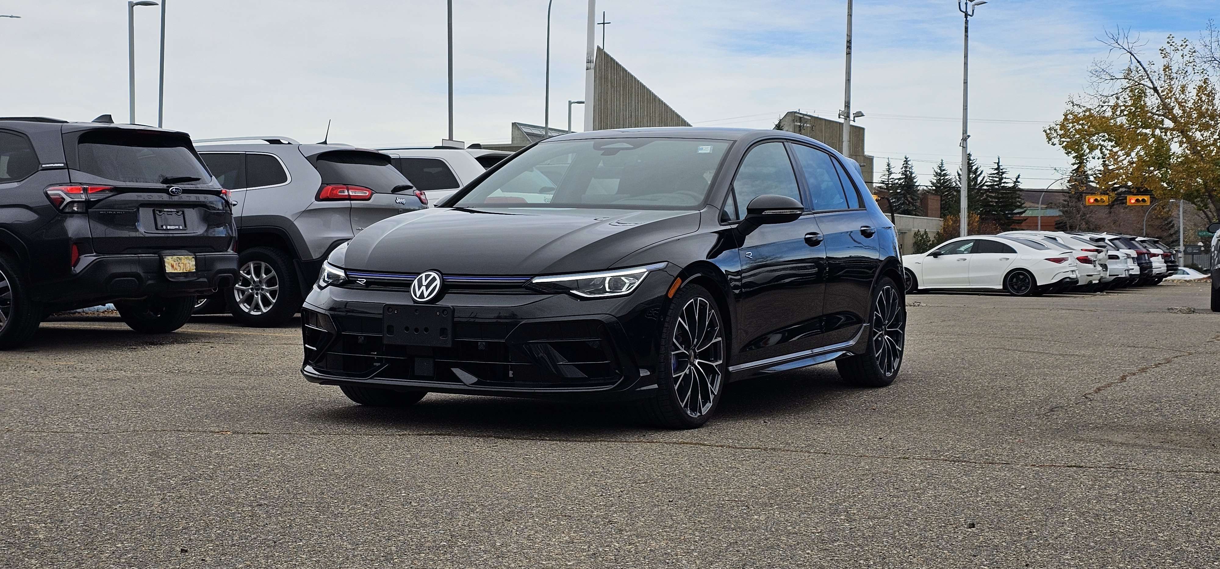 2026 Volkswagen Golf — снимка 3
