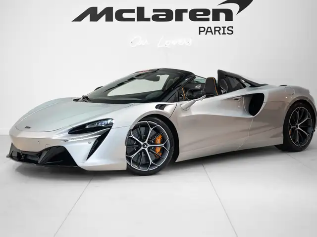 McLaren Artura Artura Spider