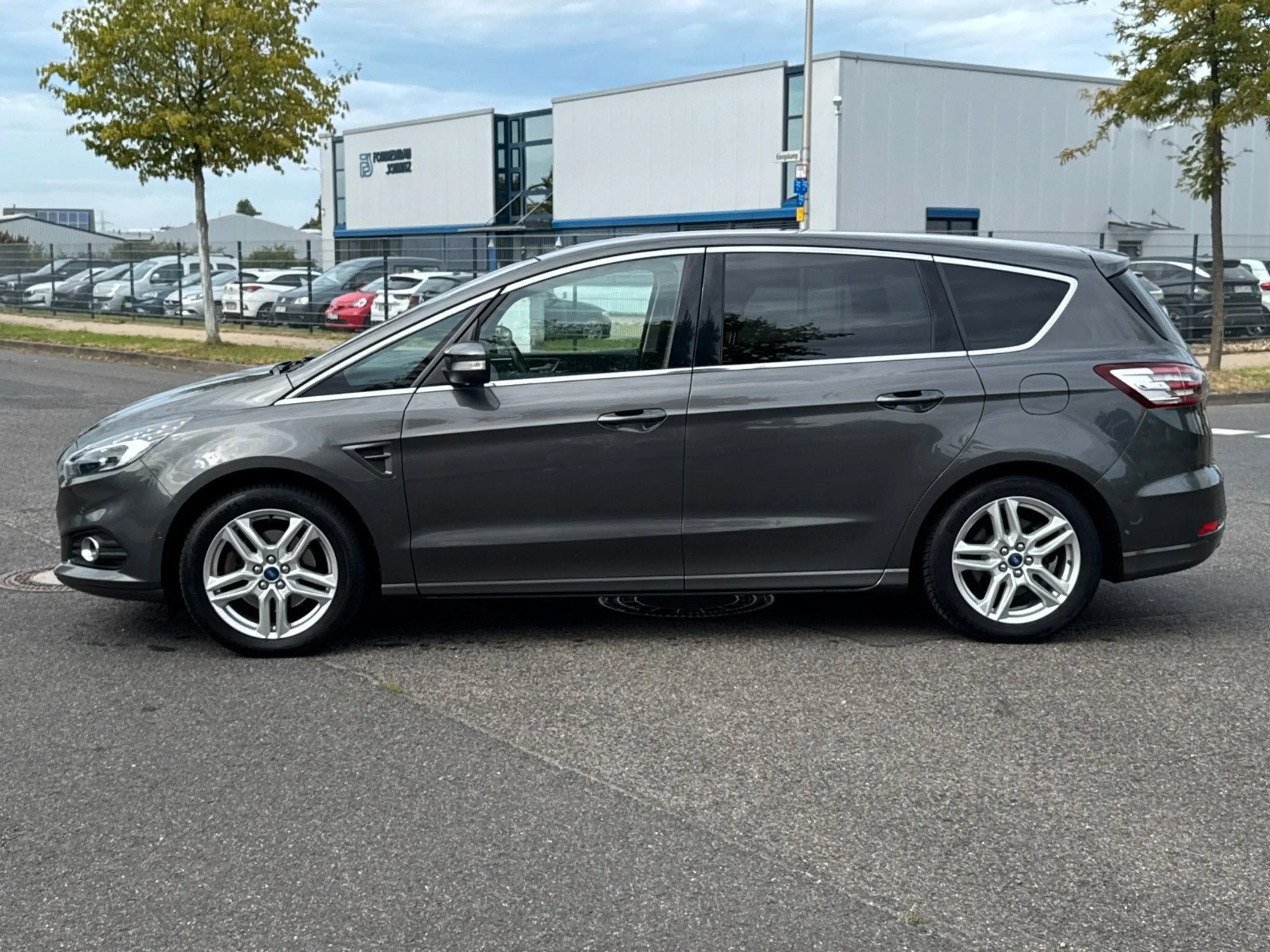 Ford S-Max Titanium *Autom.*7-Sitz*Navi*Kamera*Leder* — photo 2