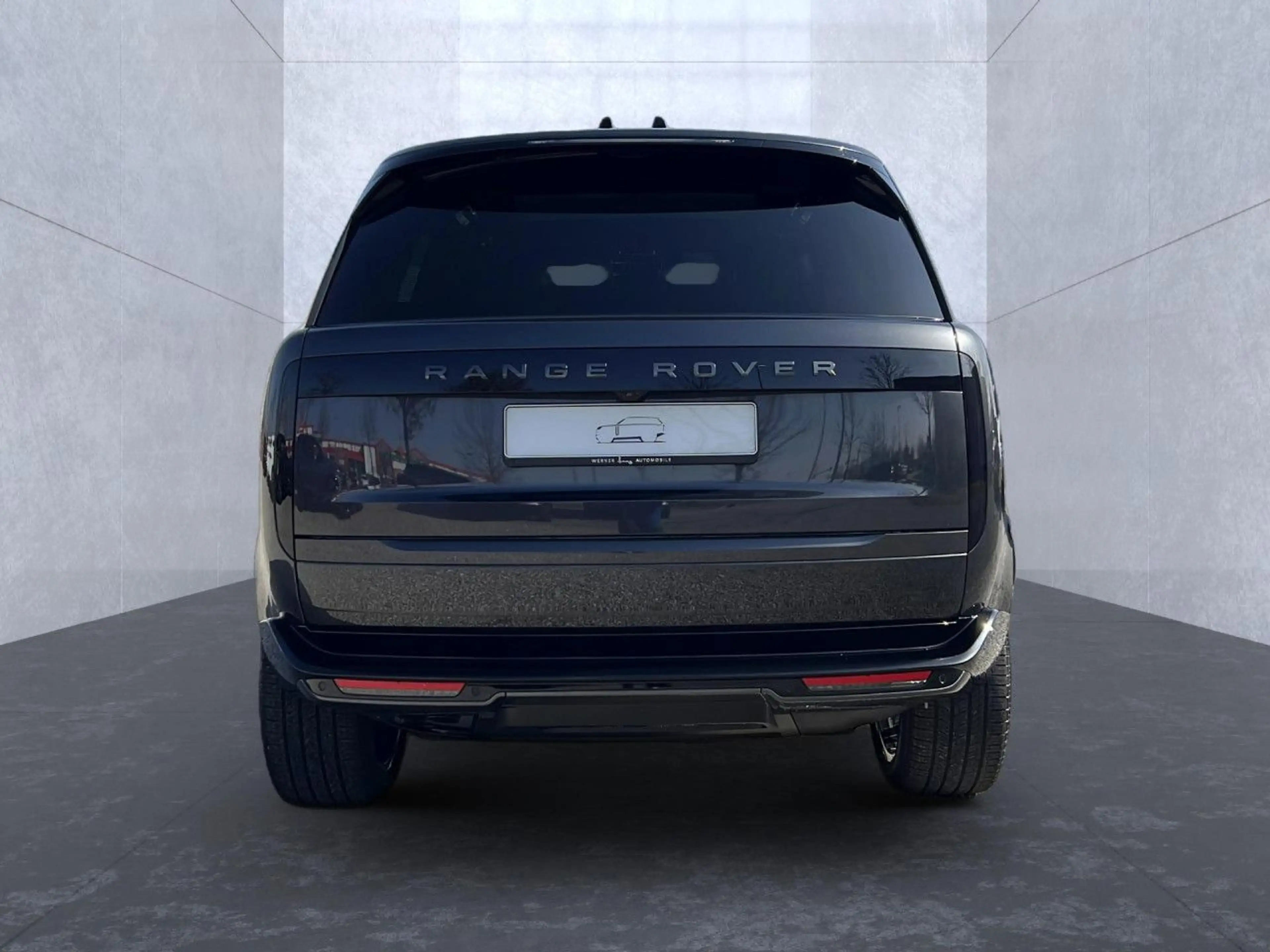 Land Rover Range Rover D300 SE — photo 7