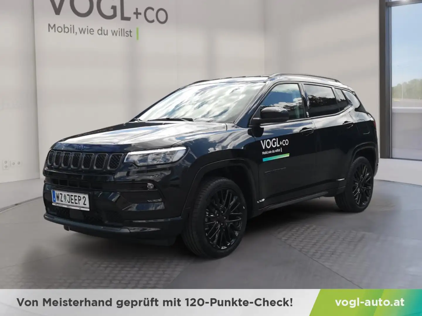 Jeep Compass S PHEV 1,3 240PS AT 4XE Schwarz - 1
