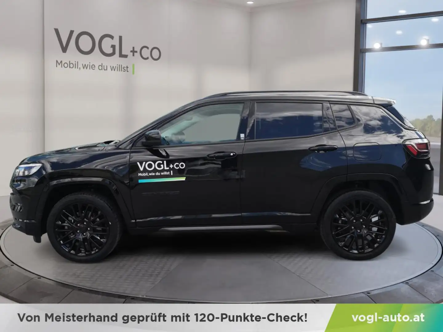 Jeep Compass S PHEV 1,3 240PS AT 4XE Schwarz - 2