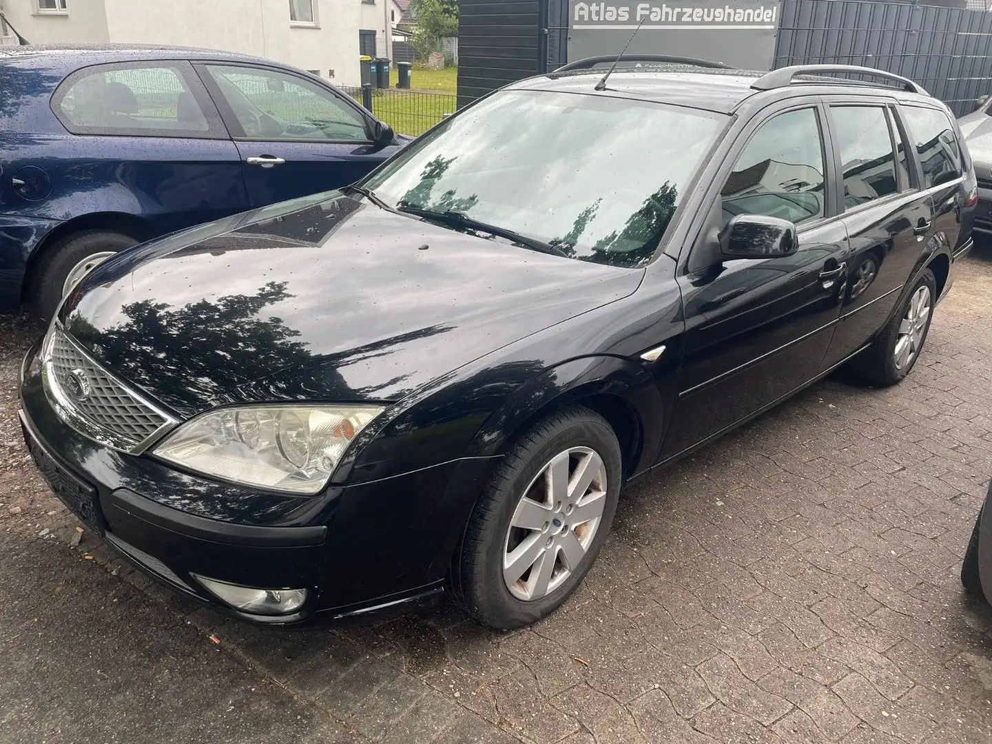 Ford Mondeo TurnierFutura X,Klimaaut.,AHK,Alu,TÜV NEU Negro - 1