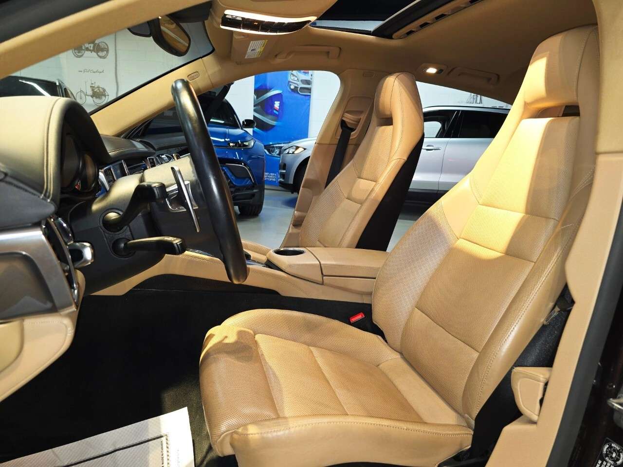2016 Porsche Panamera Panamera4/Certified/Finance thumb 10