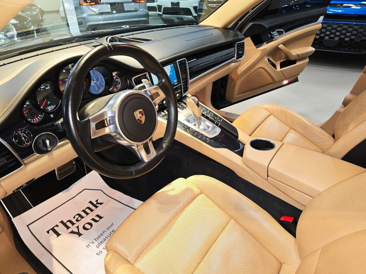 2016 Porsche Panamera Panamera4/Certified/Finance thumb 9