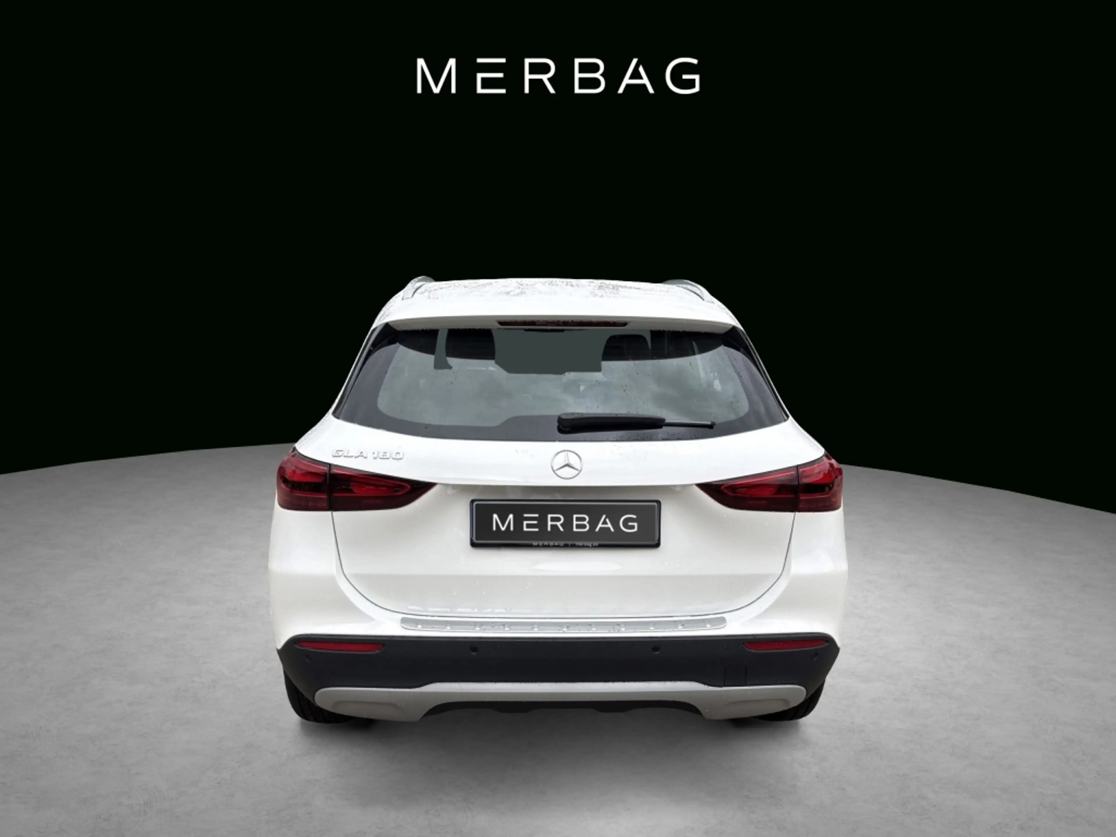 Mercedes-Benz GLA 180 Advanced RFK Totwinkelass. 17" — photo 6