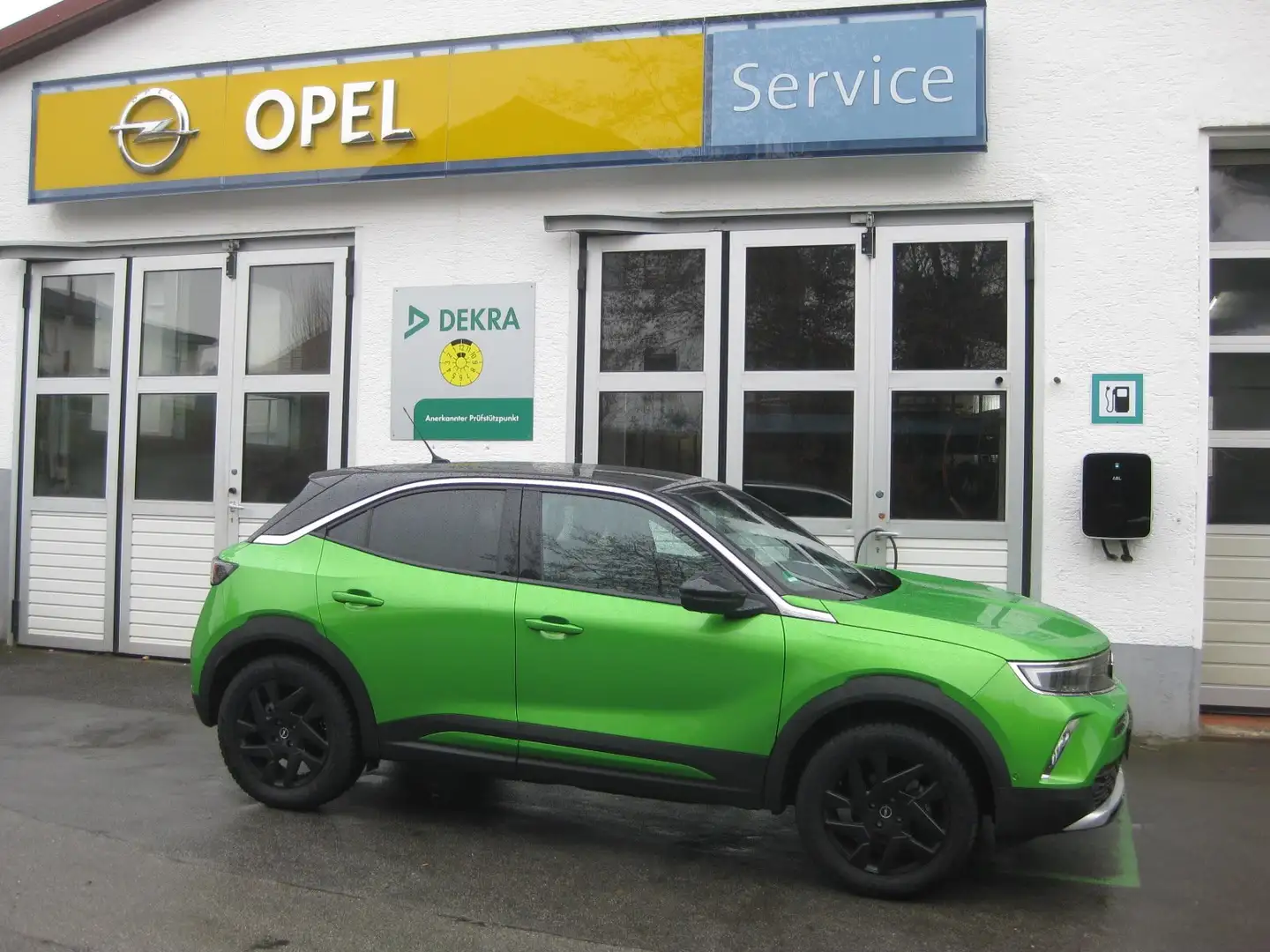 Opel Mokka 1.2 DI Turbo Automatik Ultimate Verde - 1
