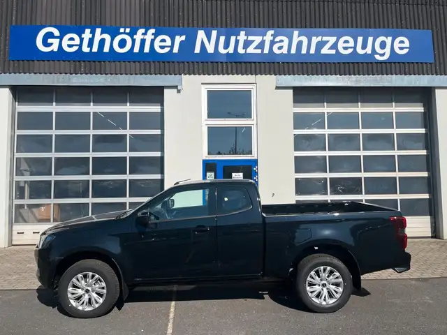 Isuzu D-Max