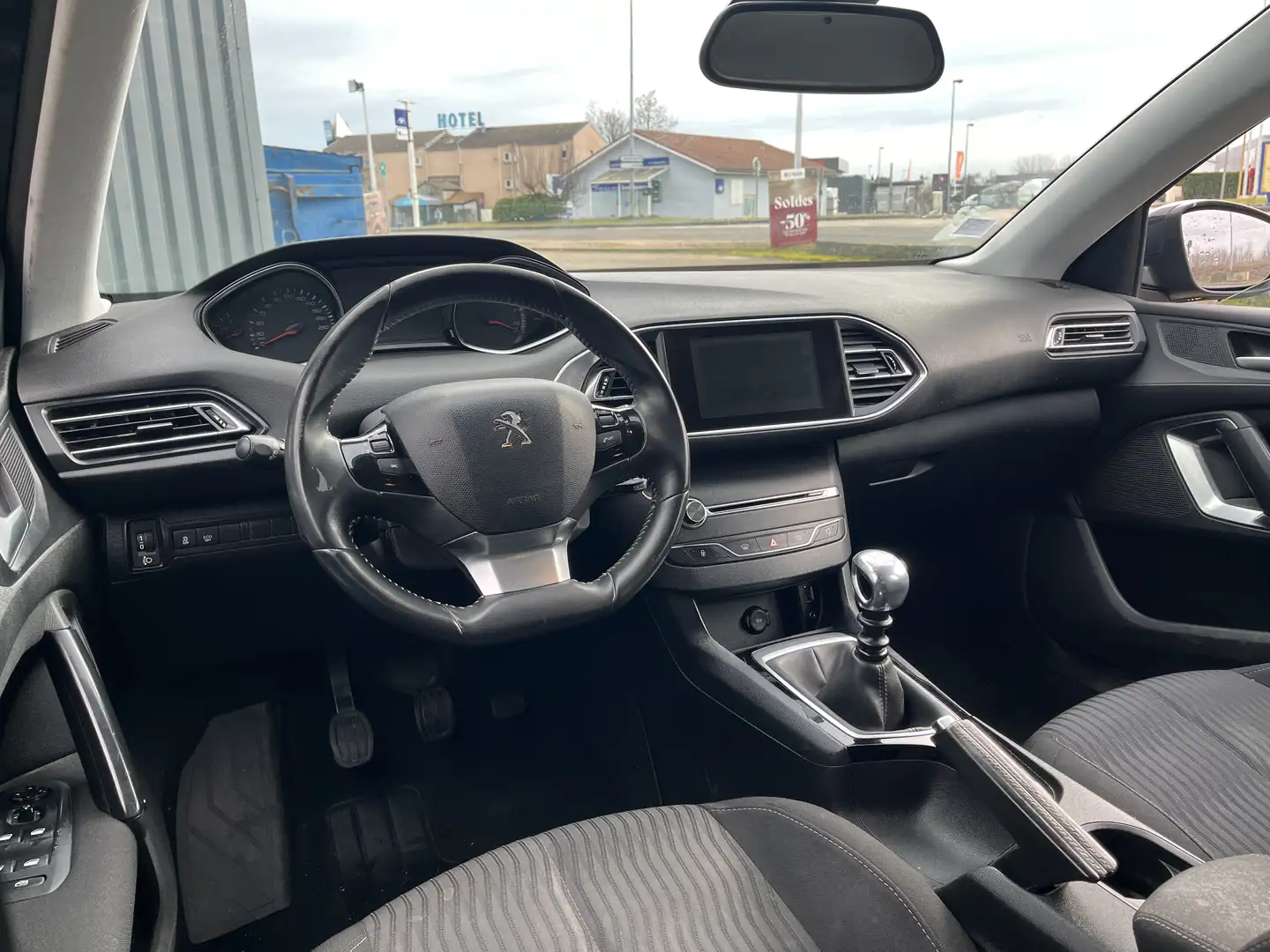 Peugeot 308 SW 1.6 e-HDi 115ch FAP BVM6 Active - 2