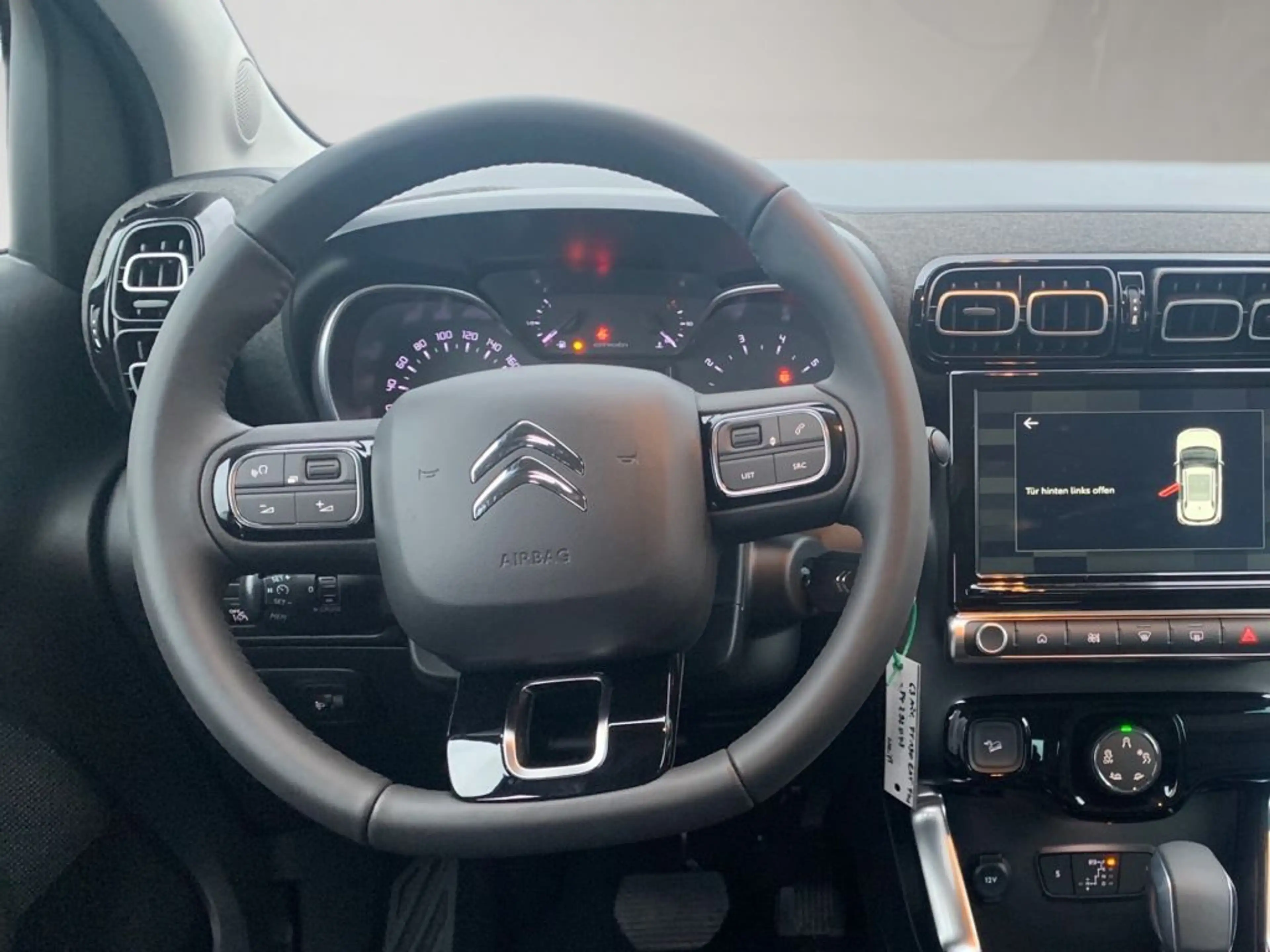 Citroen C3 Aircross PureTech 130 Stop & Start EAT6 OPF PLUS — photo 25