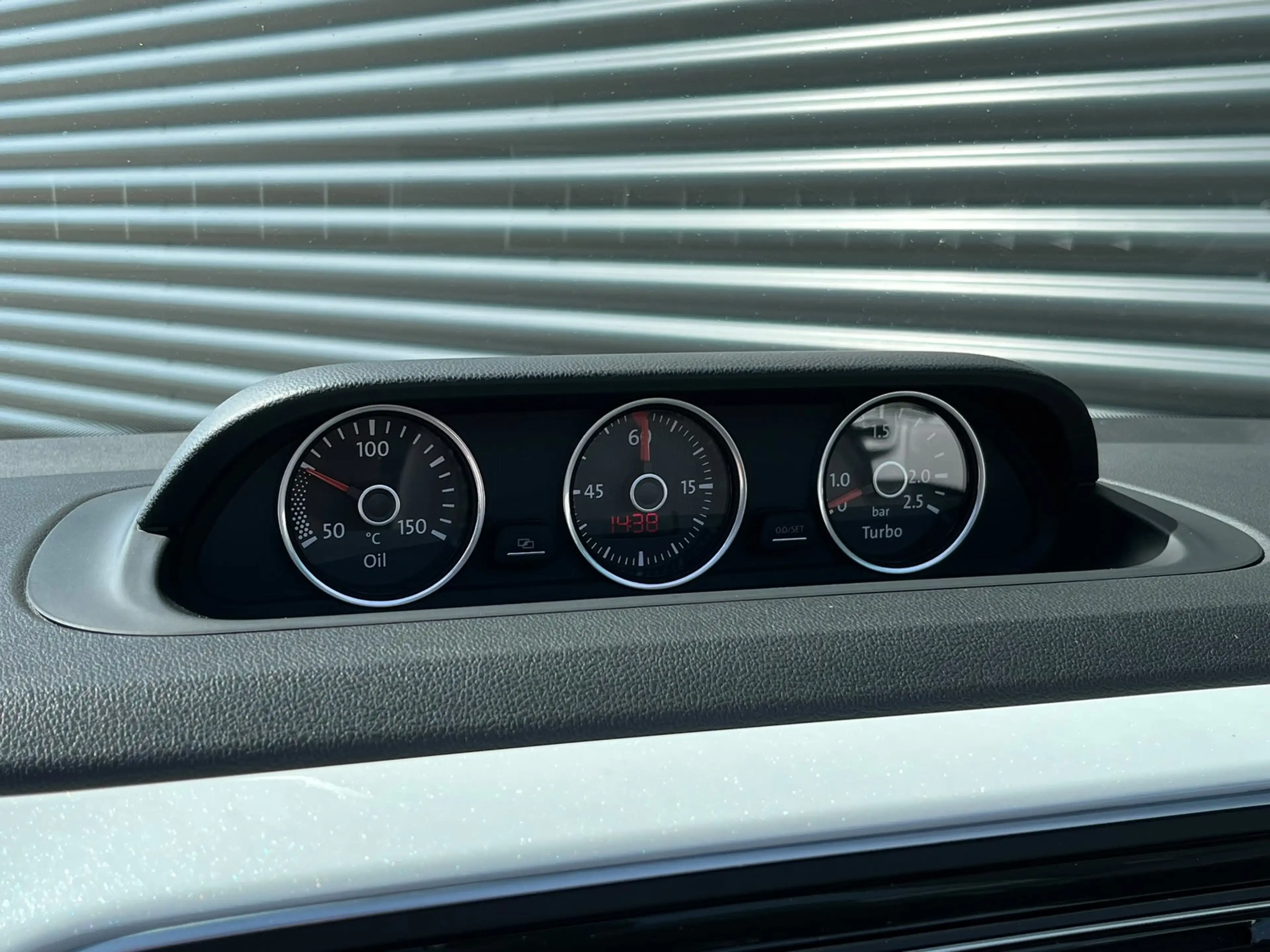 Volkswagen Beetle Cabriolet 1.4 TSI Aut. Cup Sport | LED | 19"LMV — photo 7