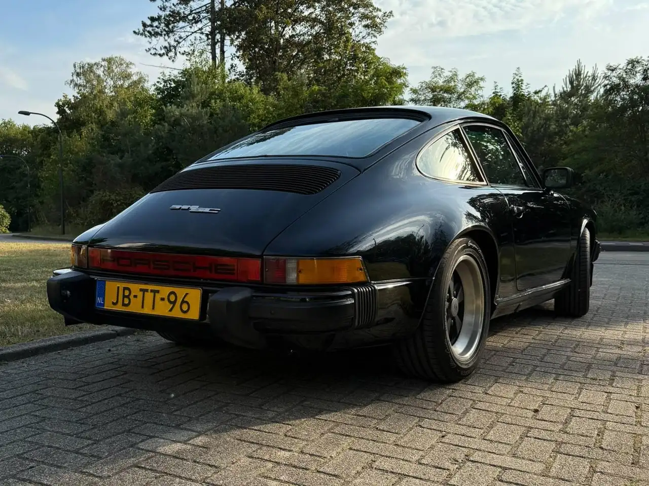 Porsche 911 3.0 SC Coupé, foto 8