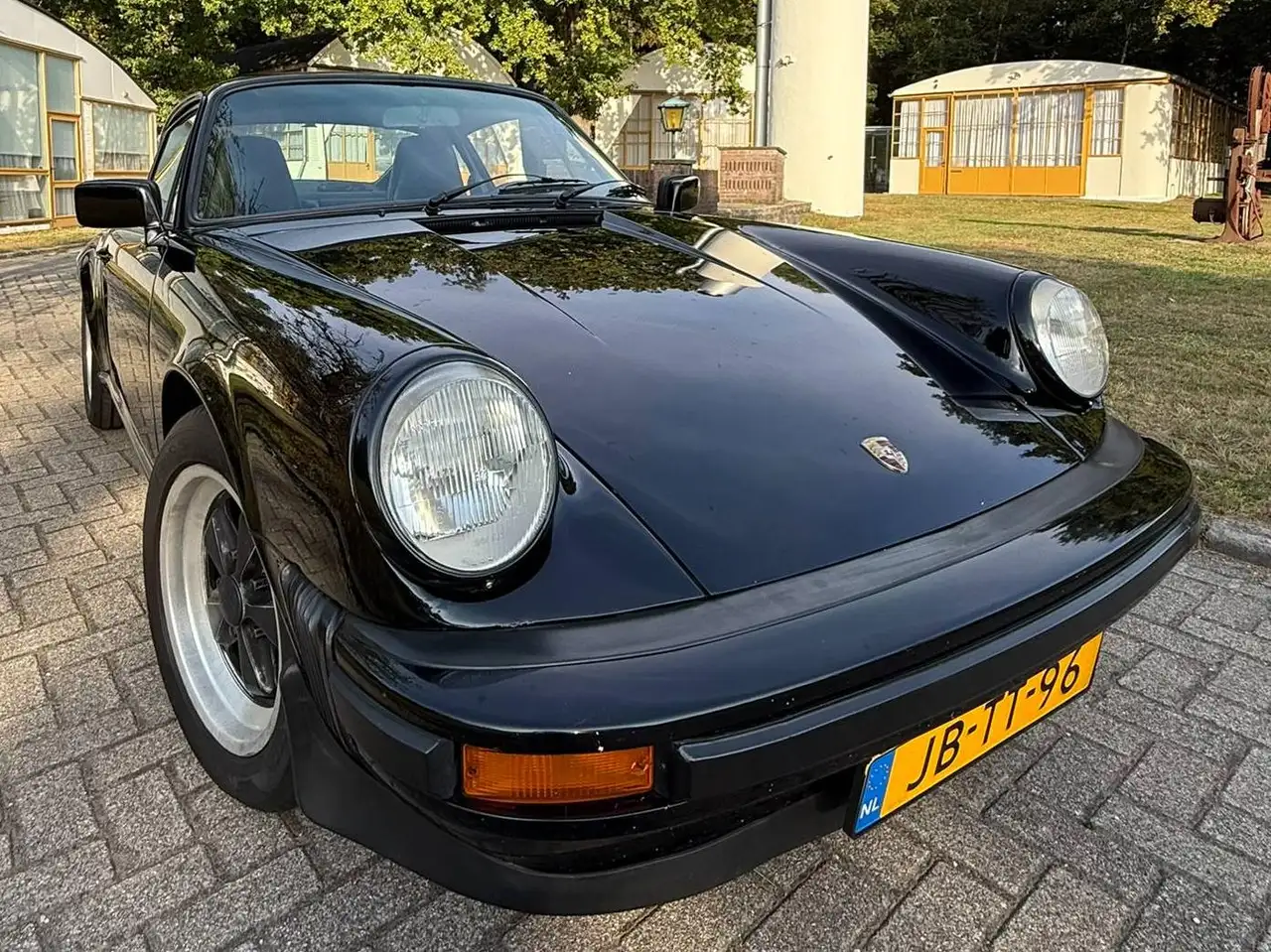 Porsche 911 3.0 SC Coupé, foto 5