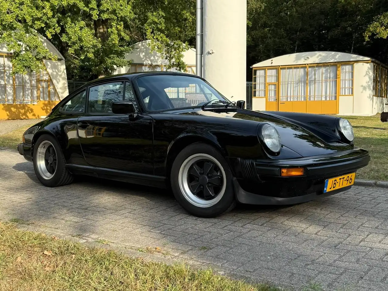 Porsche 911 3.0 SC Coupé, foto 1