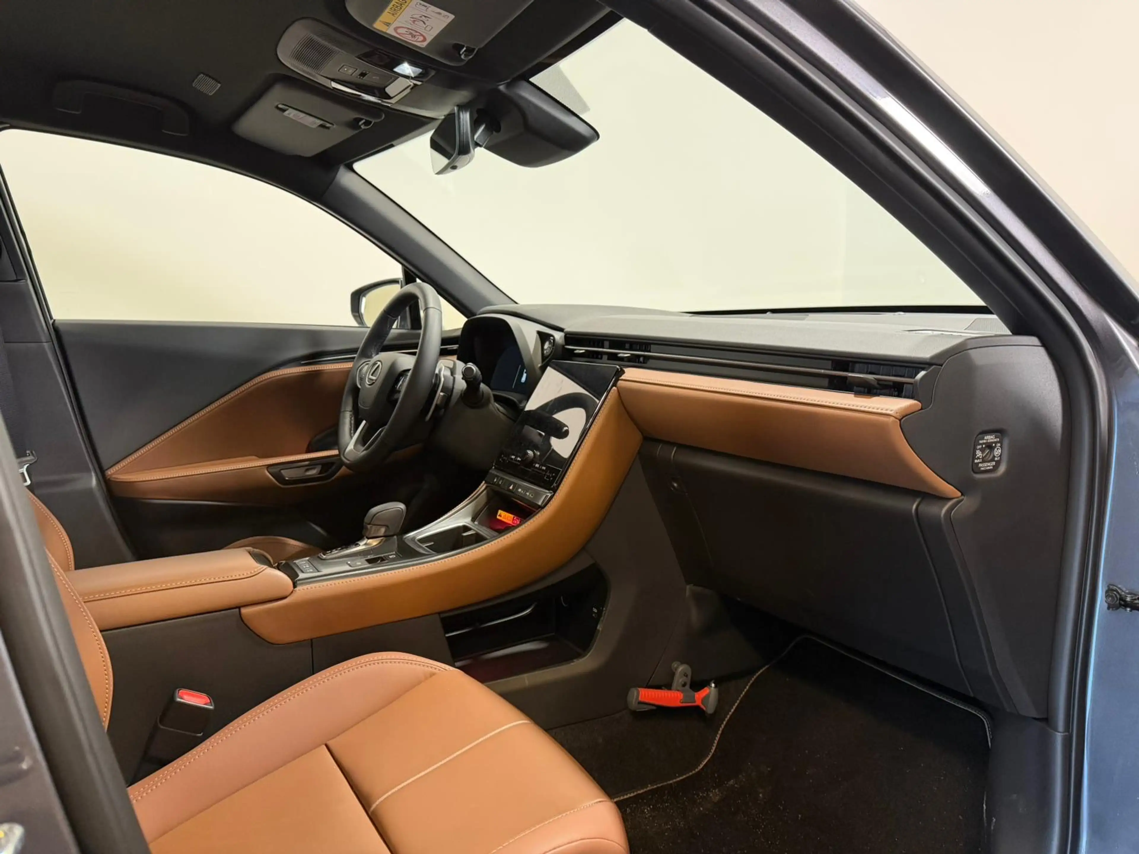 Lexus LBX Relax 2WD | Dodehoek detectie | Electrisch bedienb — photo 6