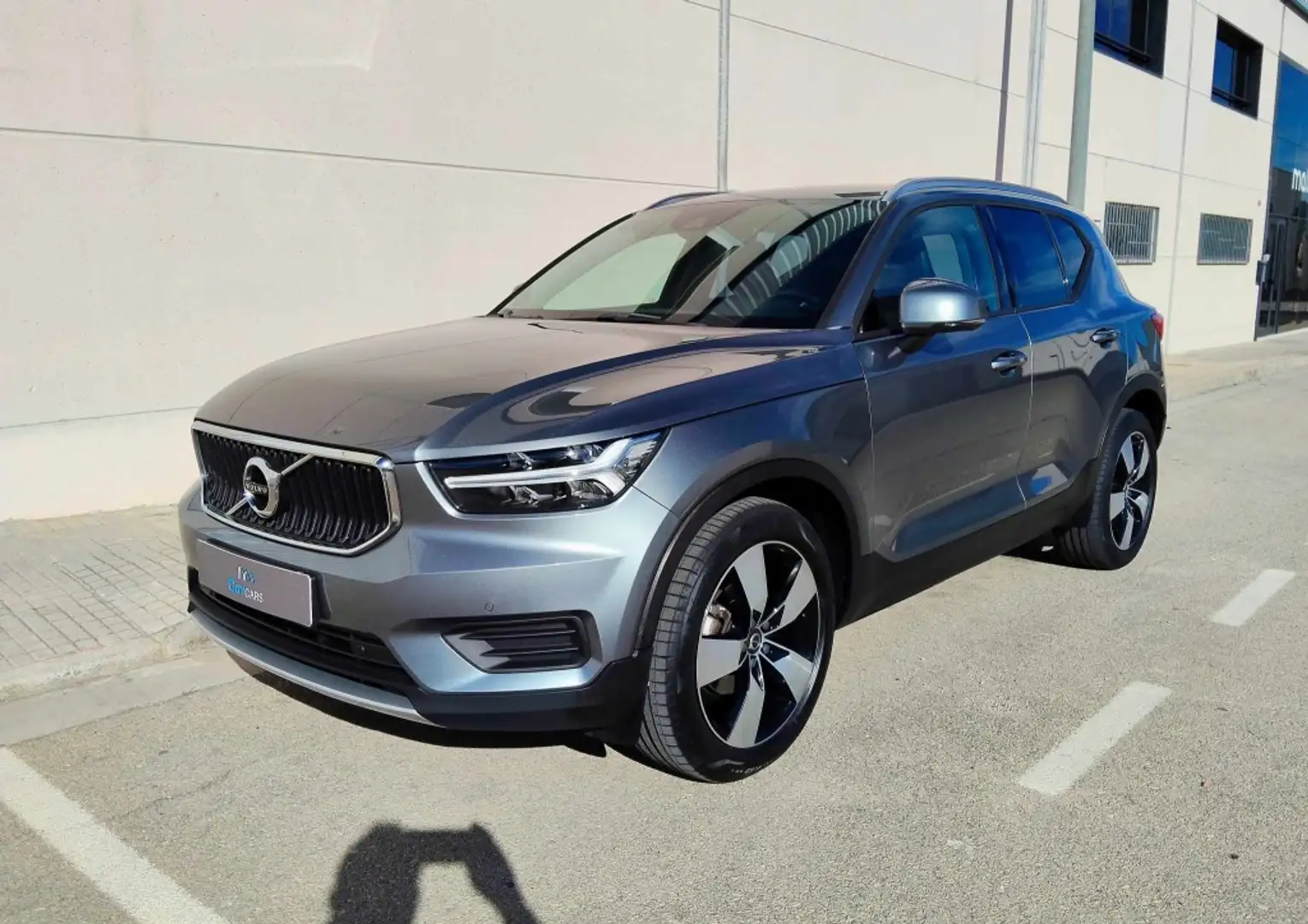 Volvo XC40 D3 Aut. Gris - 1