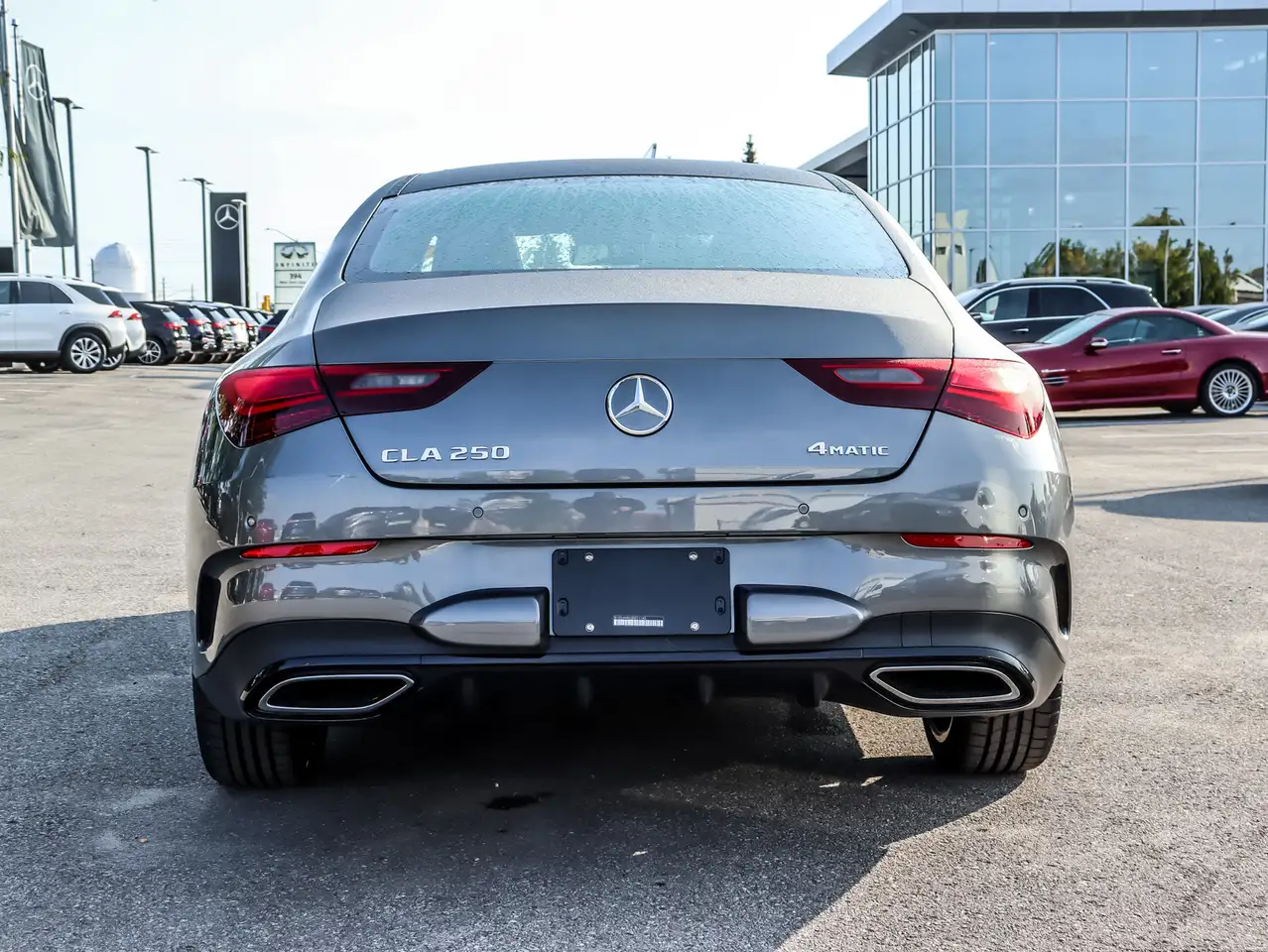 Mercedes-Benz CLA снимка Mercedes-Benz CLA