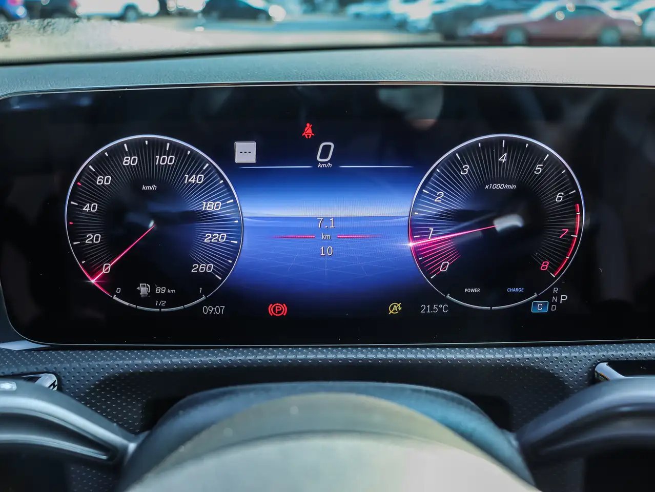 Mercedes-Benz CLA снимка Mercedes-Benz CLA