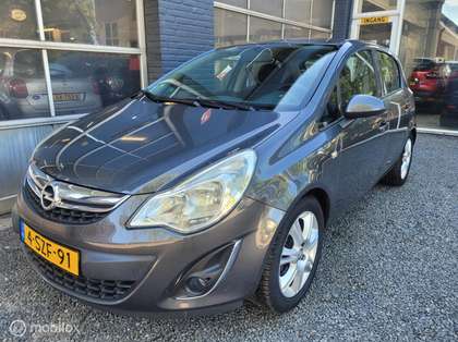 Opel Corsa 1.2-16V Cosmo | AIRCO | APK | ALLSEASON