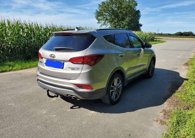 Hyundai SANTA FE blue 2.2 CRDI 4WD Automatik Premium