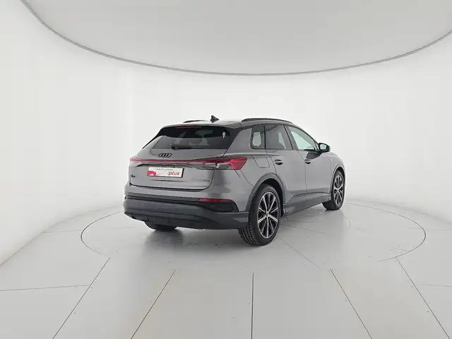 Audi Q4 E-Tron view 5