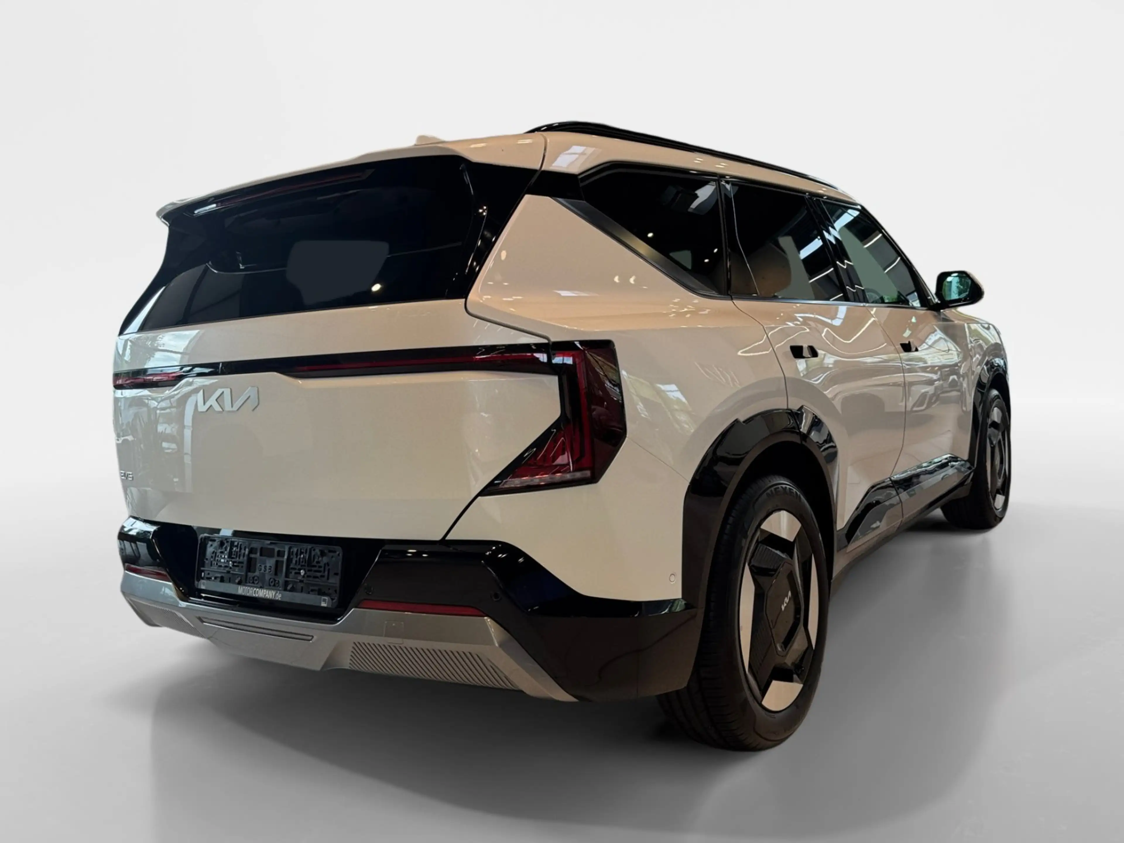 Kia EV5 Earth ++Sound+Drivewise+360+ACC+Comfort+SHZ++ — photo 5