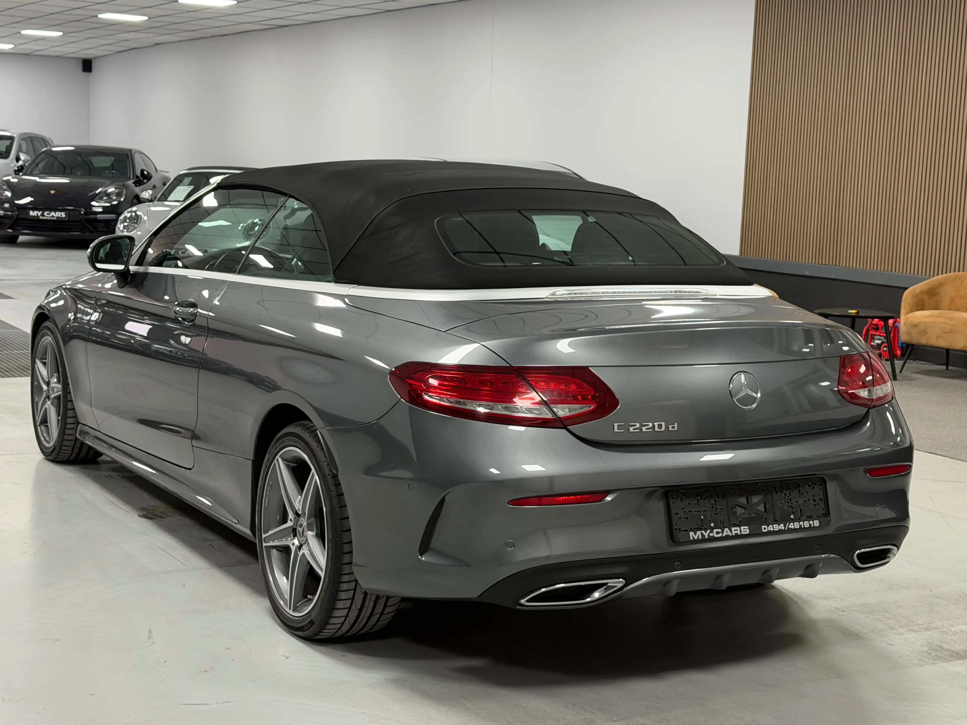 Mercedes-Benz C 220 d Cabriolet PACK AMG Airscarf Gps Xenon Led Cuir Clim Full Options Garantie 1An — photo 9