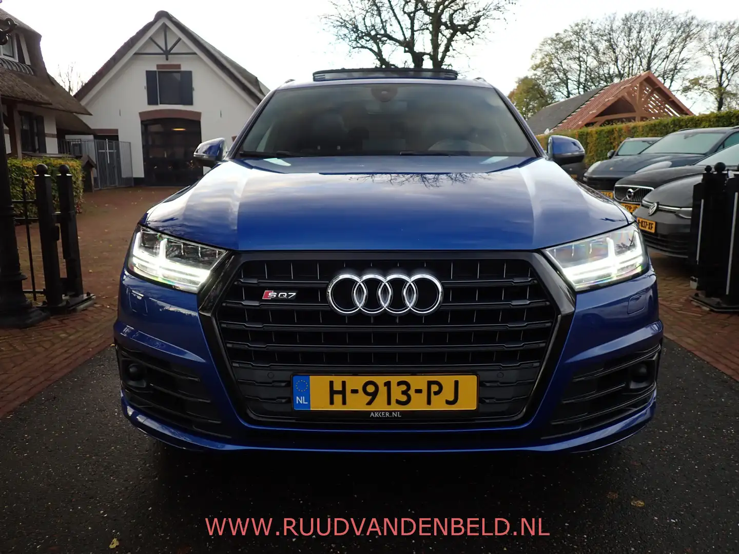 Audi SQ7 4.0TDI QUATTRO 7P/HEADUP/PANODAK/22INCH/4WIEL/NACH Blauw - 2