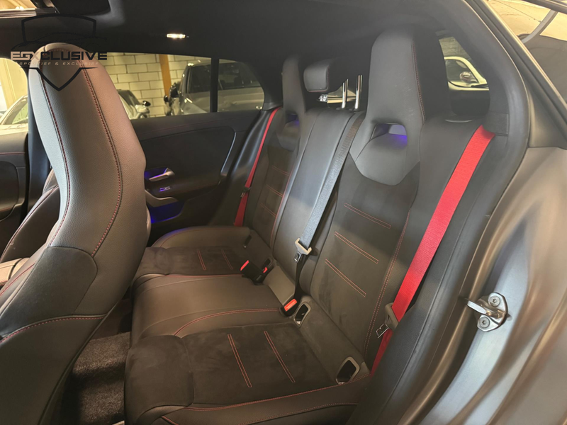 Mercedes-Benz CLA 45 AMG Shooting Brake S 4MATIC+ Premium Plus PANO | ACC | — photo 35