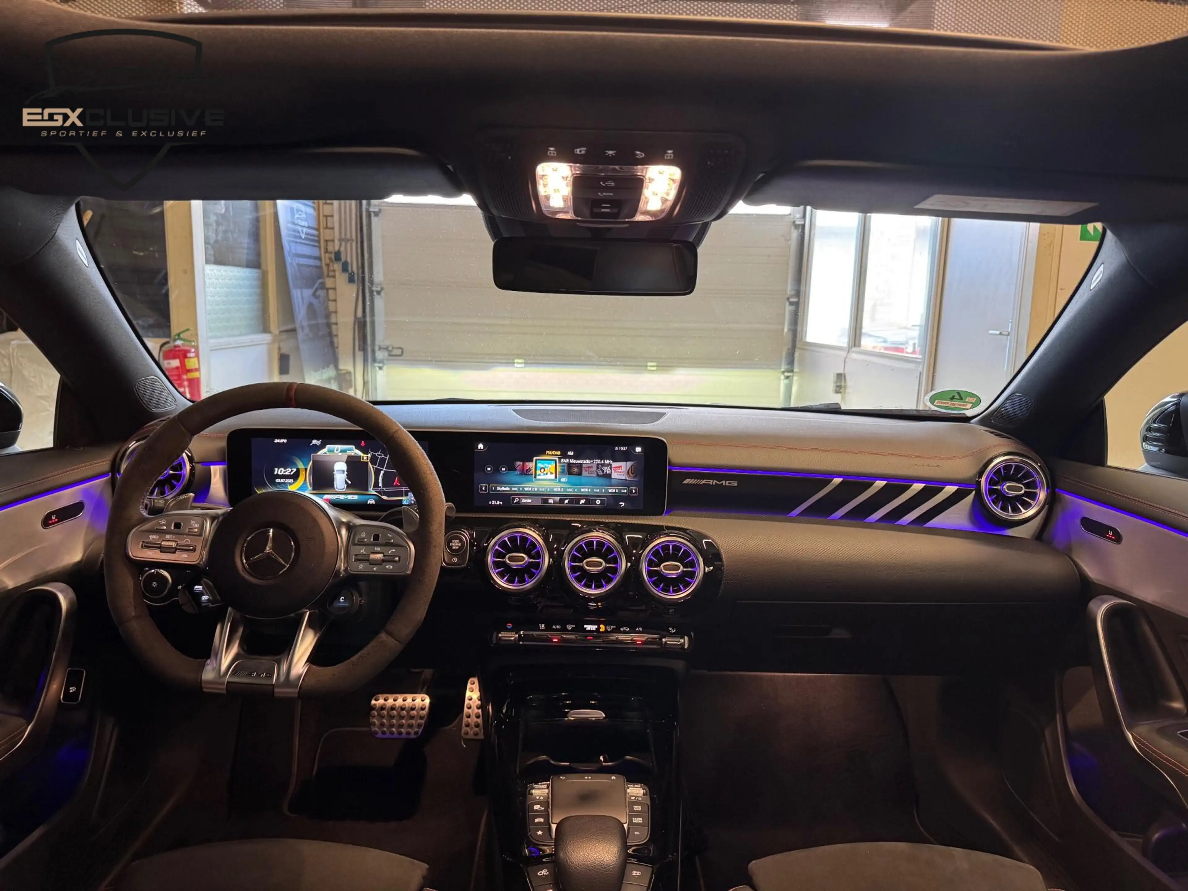 Mercedes-Benz CLA 45 AMG Shooting Brake S 4MATIC+ Premium Plus PANO | ACC | — photo 27