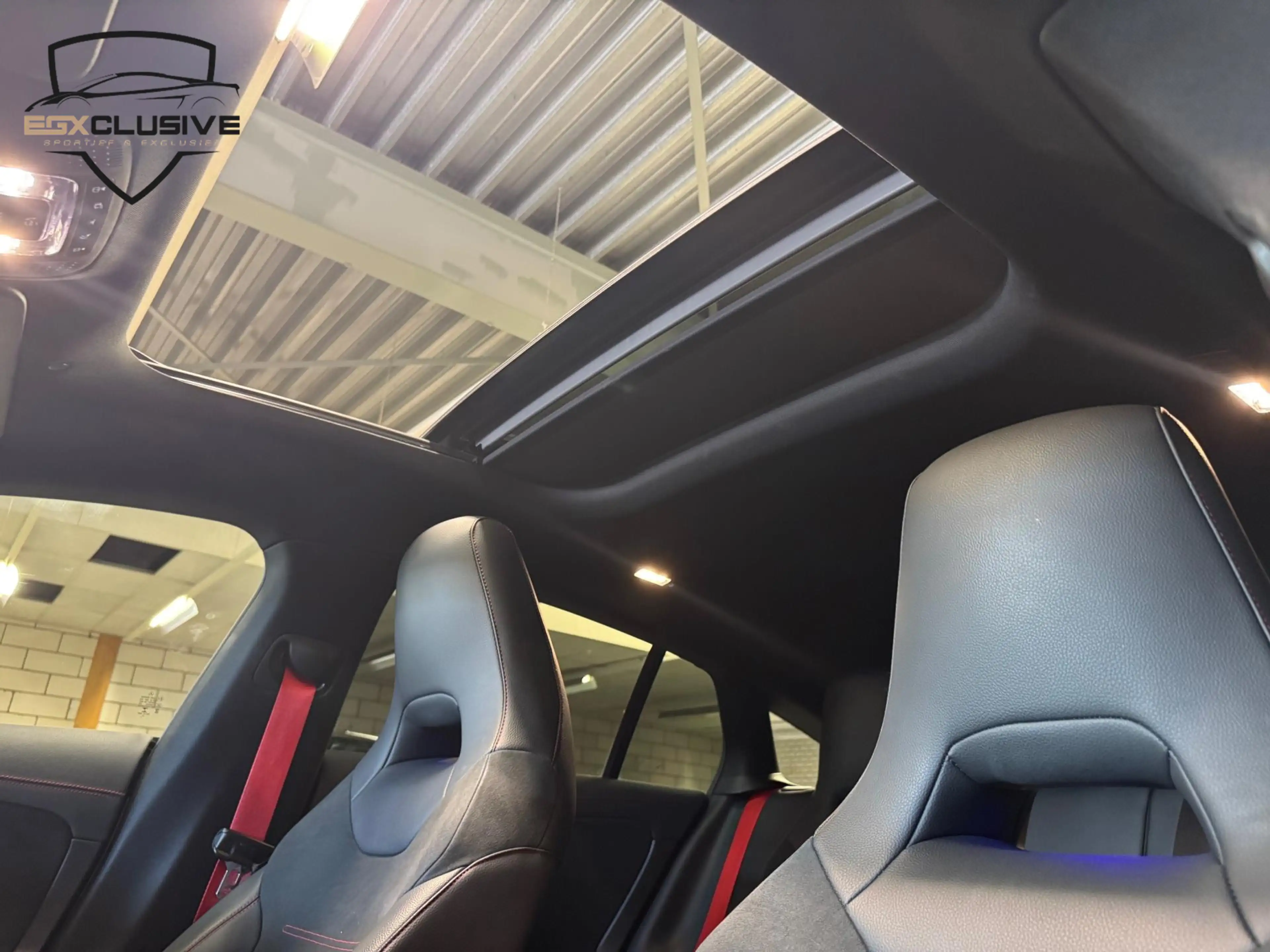 Mercedes-Benz CLA 45 AMG Shooting Brake S 4MATIC+ Premium Plus PANO | ACC | — photo 18