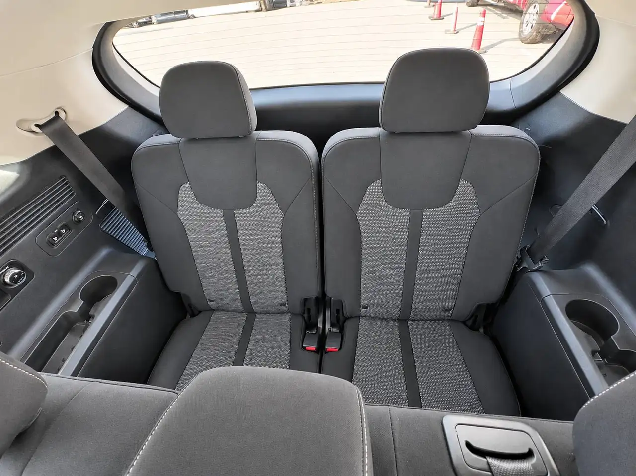 Kia Sorento photo Kia Sorento