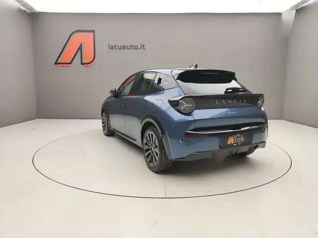 Lancia Ypsilon view 5