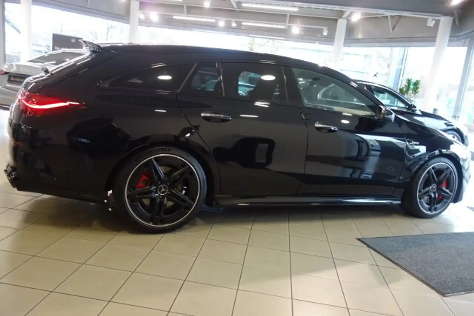 Mercedes-Benz CLA 45 AMG AMG CLA 45 S 4M SB PREM PLUS ASS PAK AHK PANO Navi Black - 2