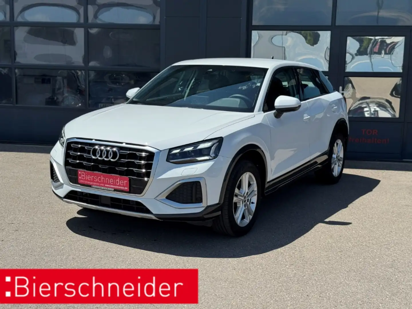 Audi Q2 35 TFSI S tronic advanced MATRIX-LED ACC PDC SHZ White - 1