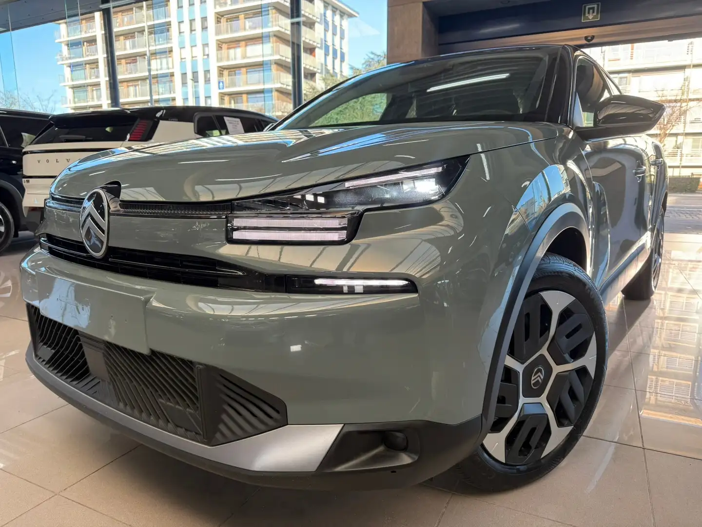 Citroen C4 HYBRID 145 E-DCS6 PLUS + VERW.ZETELS/CAMERA-NW MOD Vert - 1