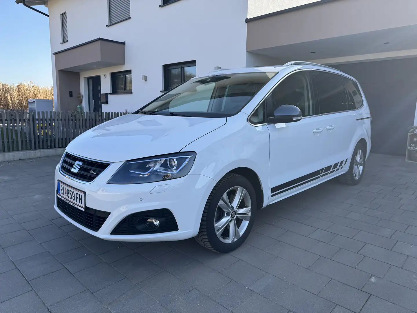 SEAT Alhambra FR-Line Weiß - 1