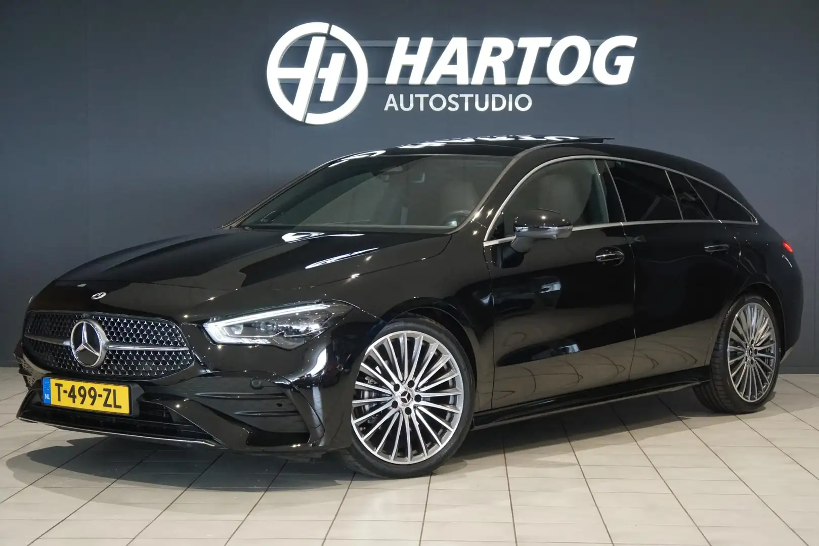 Mercedes-Benz CLA 180 Shooting Brake AMG Line + 360° CAMERA / HEAD-UP / Noir - 1