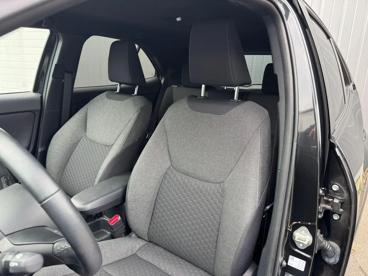 Toyota Yaris Cross 1.5 VVT-ie Hybrid Dynamic Plus 1.5 VVT-ie Hybrid 8 Noir - 2