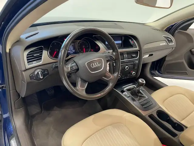 Audi A4 view 15