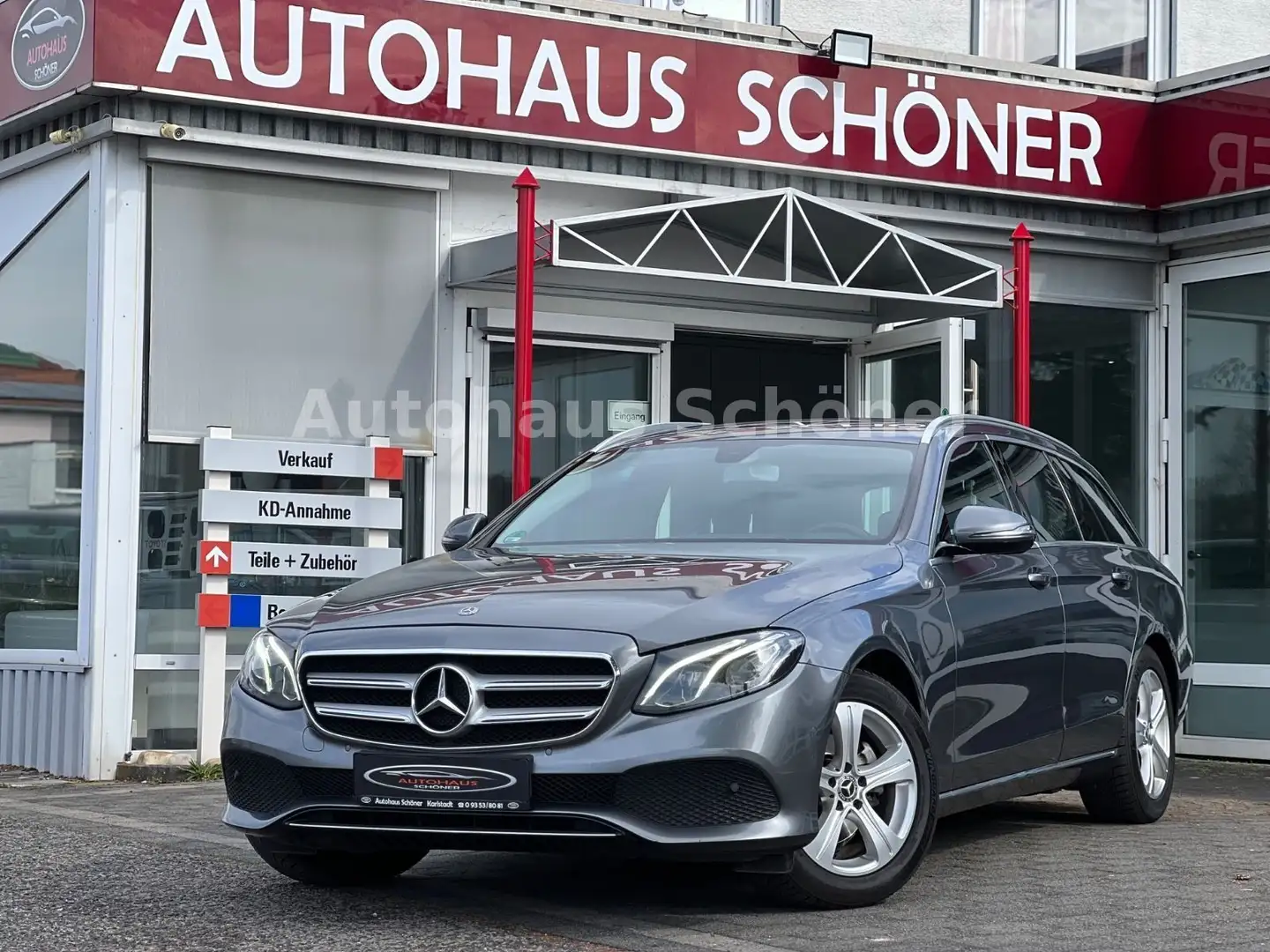 Mercedes-Benz E 200 d T-Modell  Avantgarde**AUTOMATIK*LED** Серый - 1