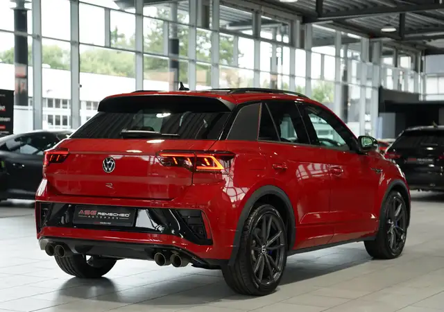 Volkswagen T-Roc view 8