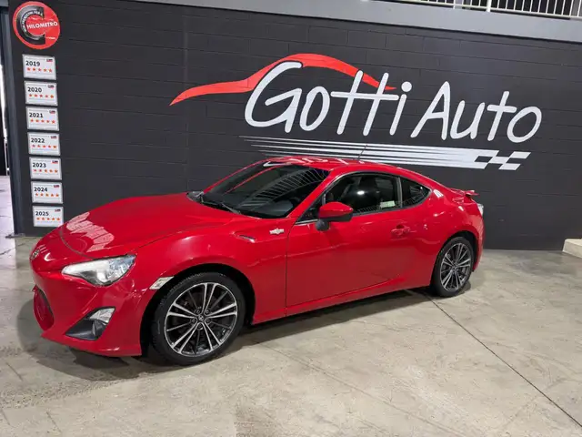 Toyota GT86 view 2